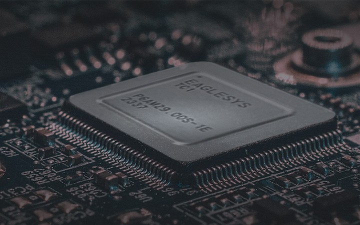 知識產(chǎn)權(quán)戰(zhàn)略引導(dǎo)FPGA芯片專利產(chǎn)品開發(fā)及產(chǎn)業(yè)化